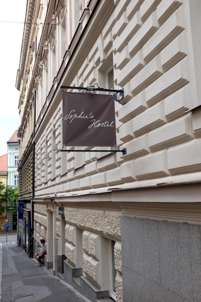 Sophie'S Hostel Praha Bagian luar foto